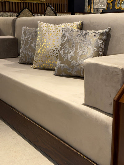 custom majlis seating